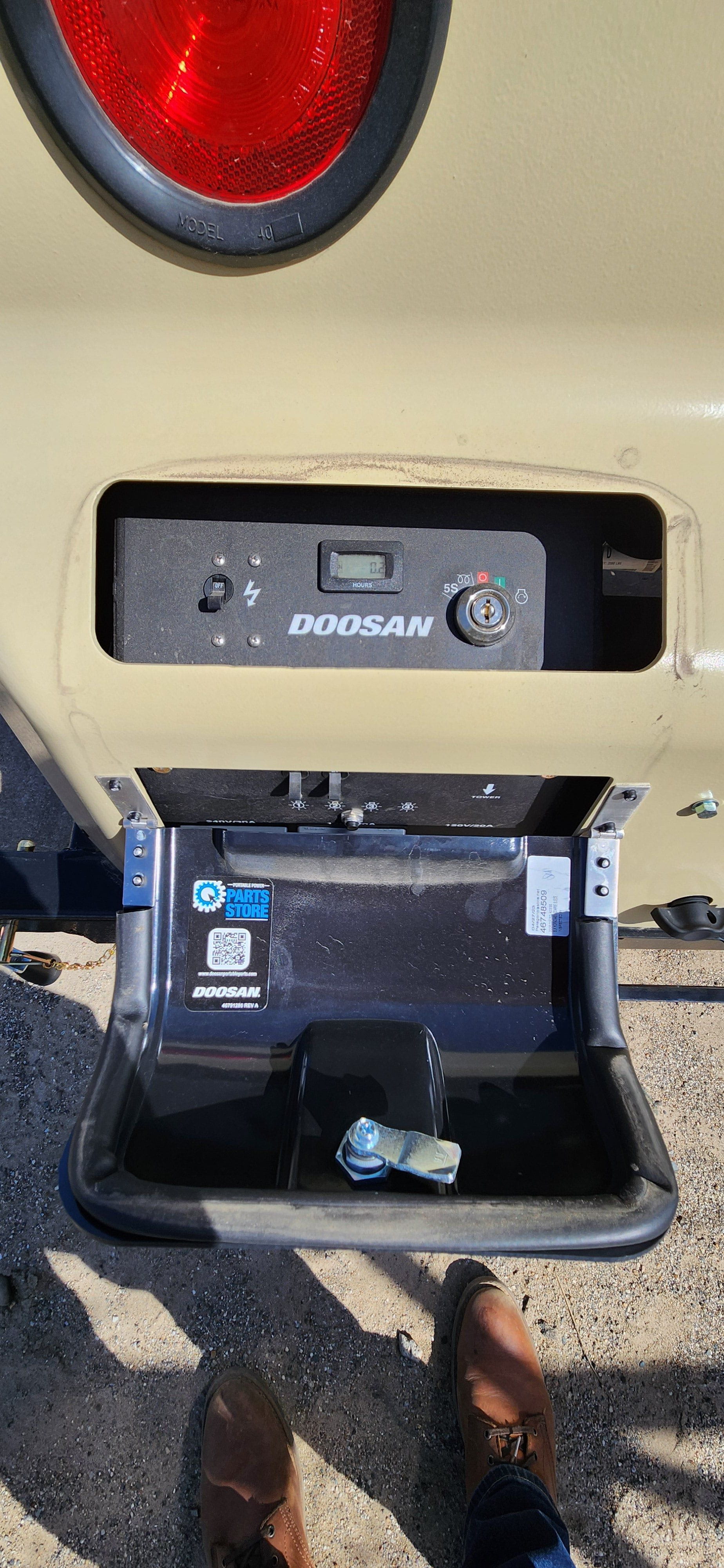 LVC6 Light Tower - 67447