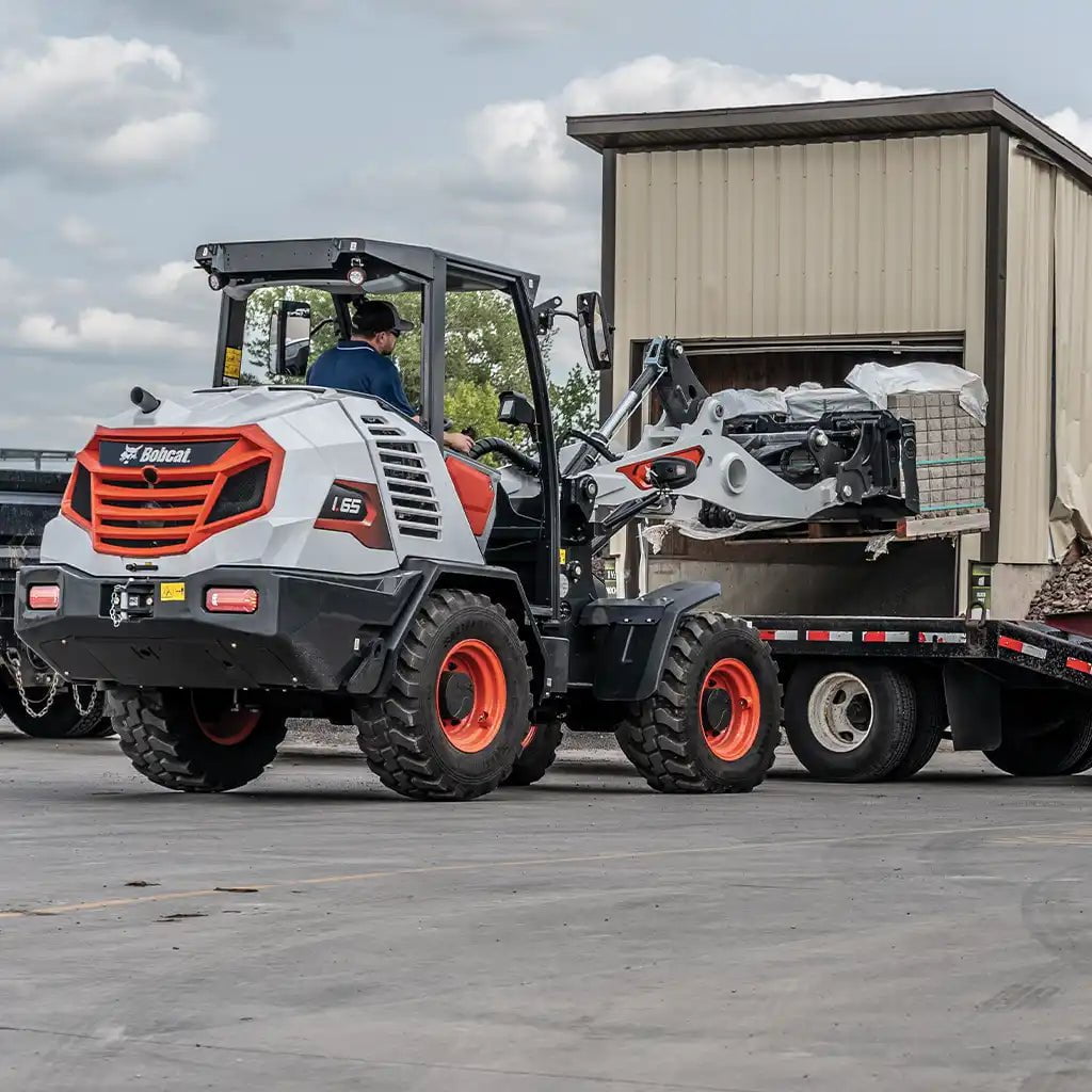 Bobcat L65 - Rental