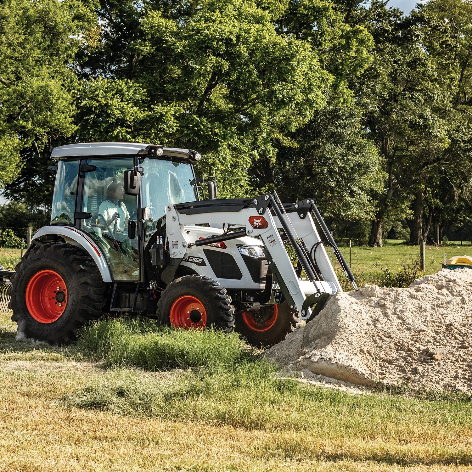 Front-End Loader | Bobcat