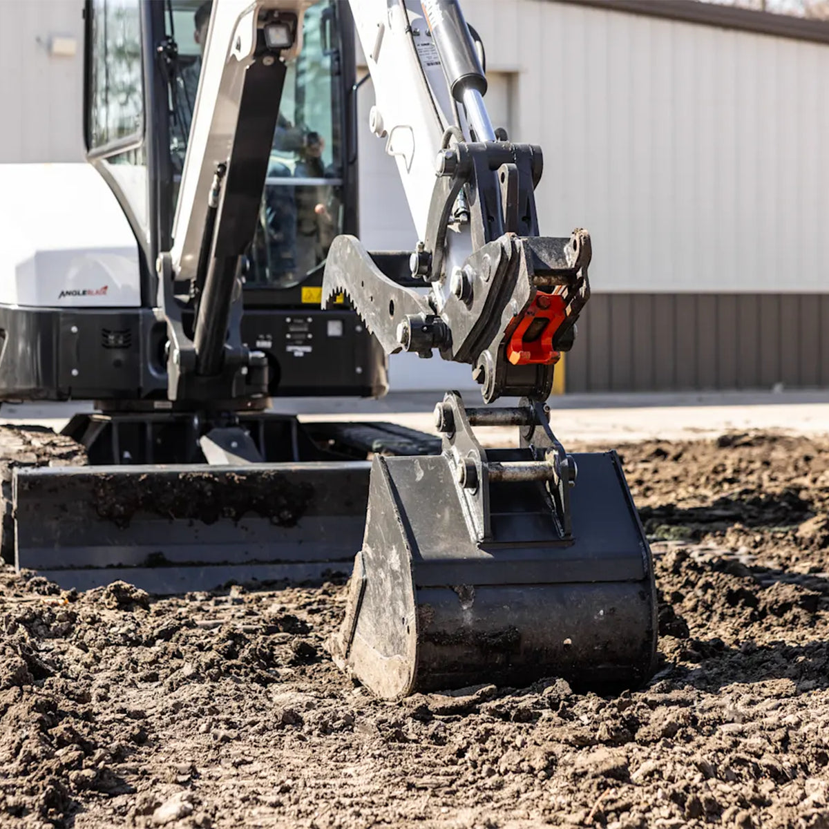 Hydraulic Pin-Grabber | Bobcat