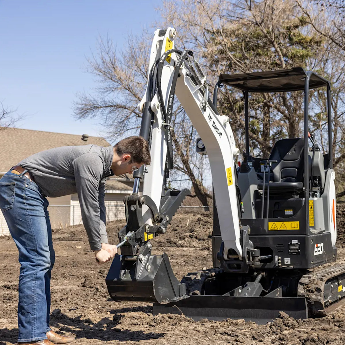 Mechanical Pin-Grabber | Bobcat