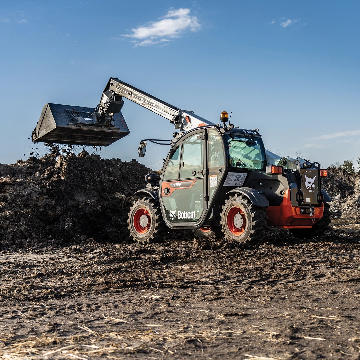 Bobcat TL519 - Rental