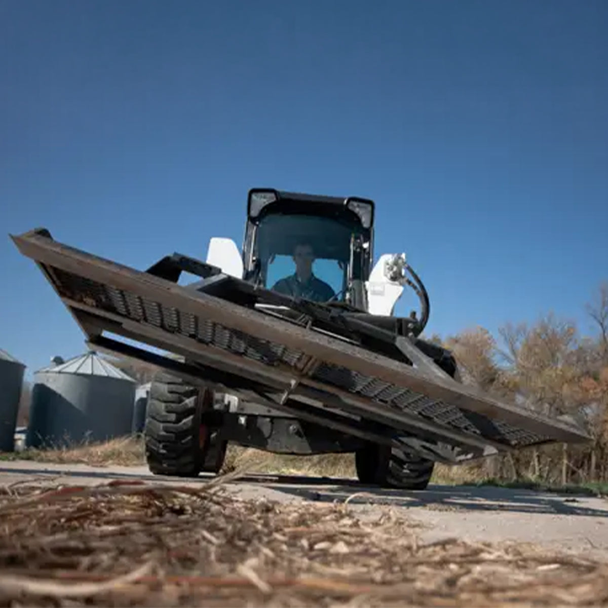 Tilt-Tatch | Bobcat