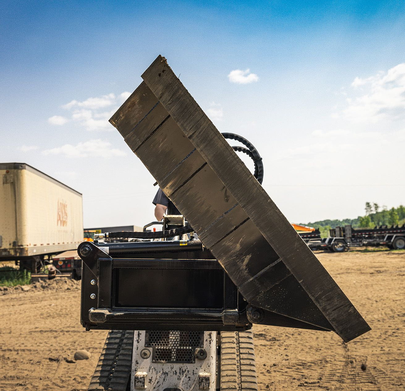 Side Dump Bucket | CMP Attachments