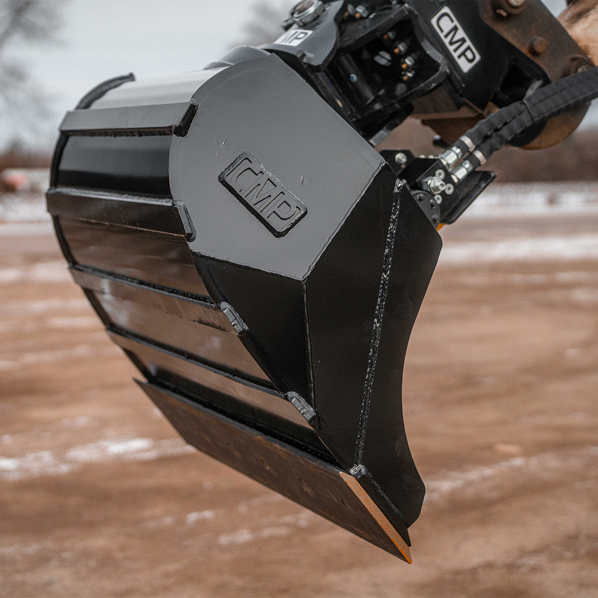 Tilt/Rotate Bucket | CMP Attachments