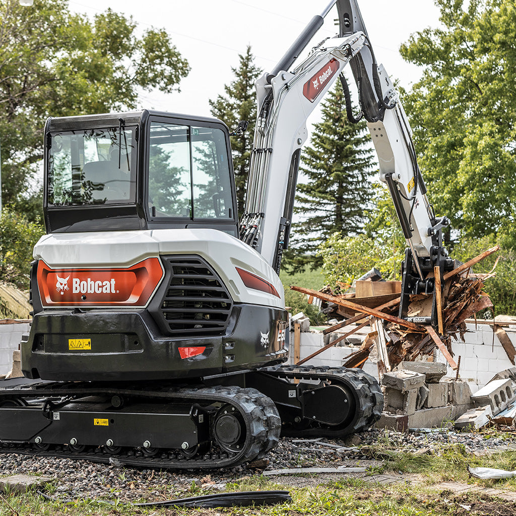 E60 | Bobcat