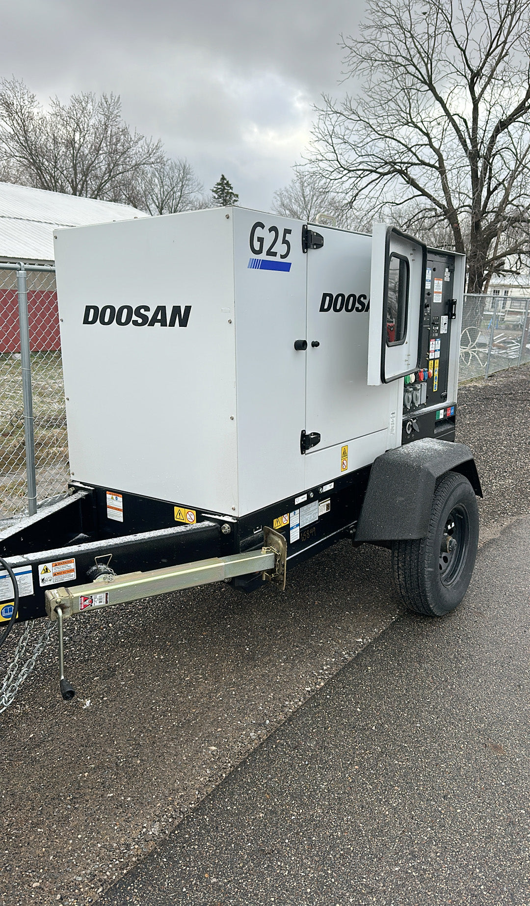 G25 Towable Generator