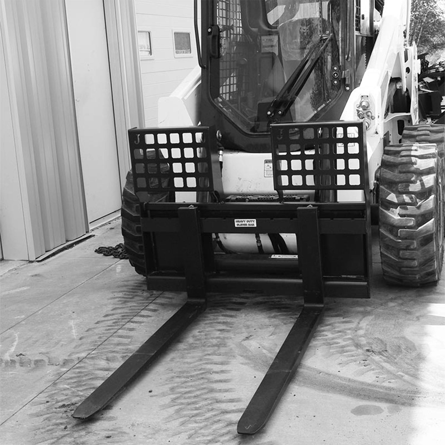 Hydraulic Pallet Forks | Jenkins Iron & Steel