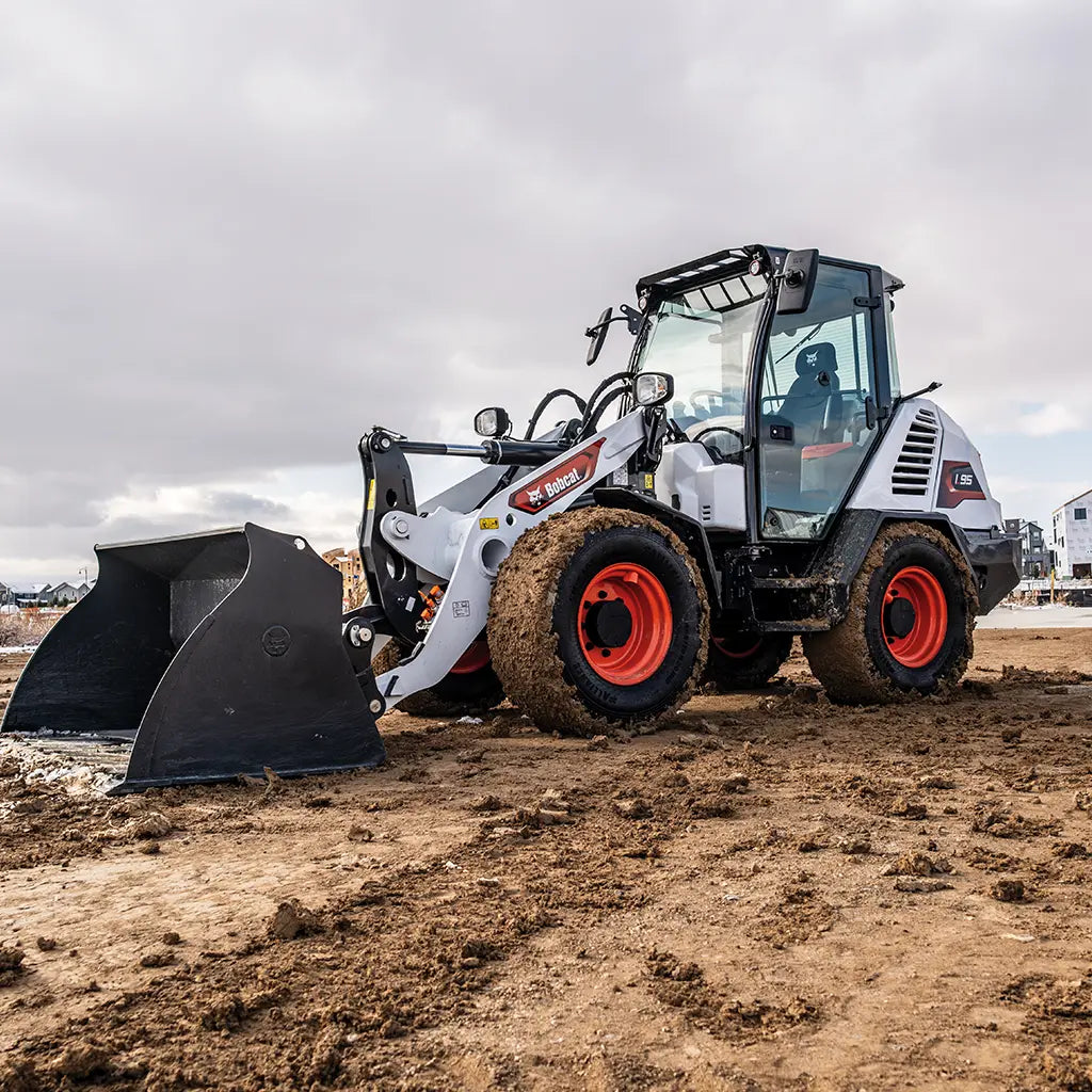 Bobcat L95 - Rental