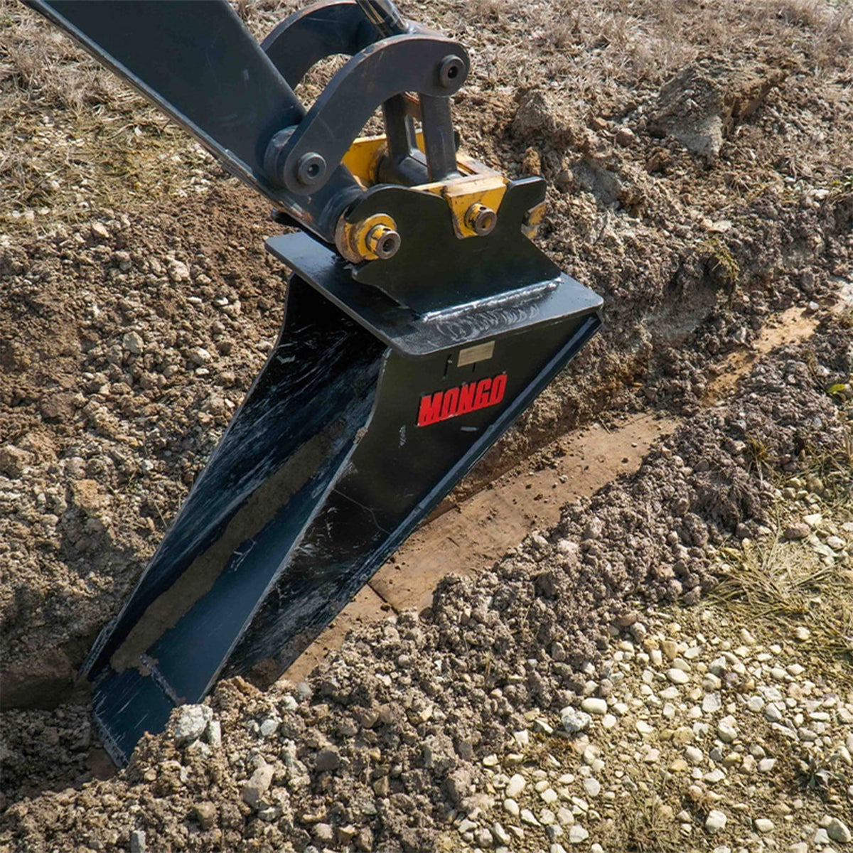 Spade Bucket | Mongo