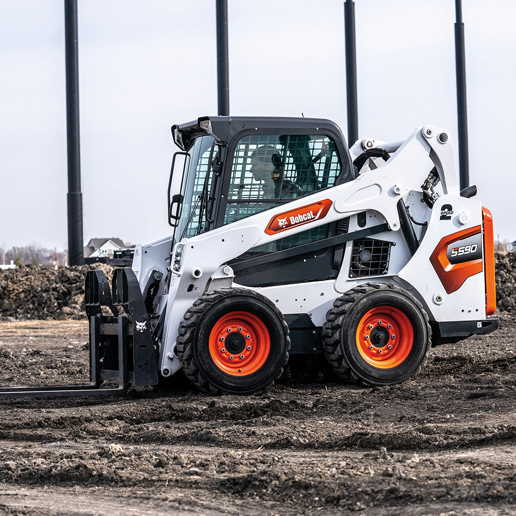 S590 | Bobcat