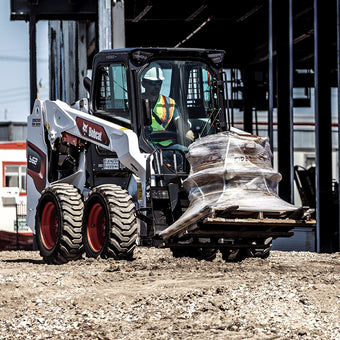 Bobcat S62 skid-steer loader