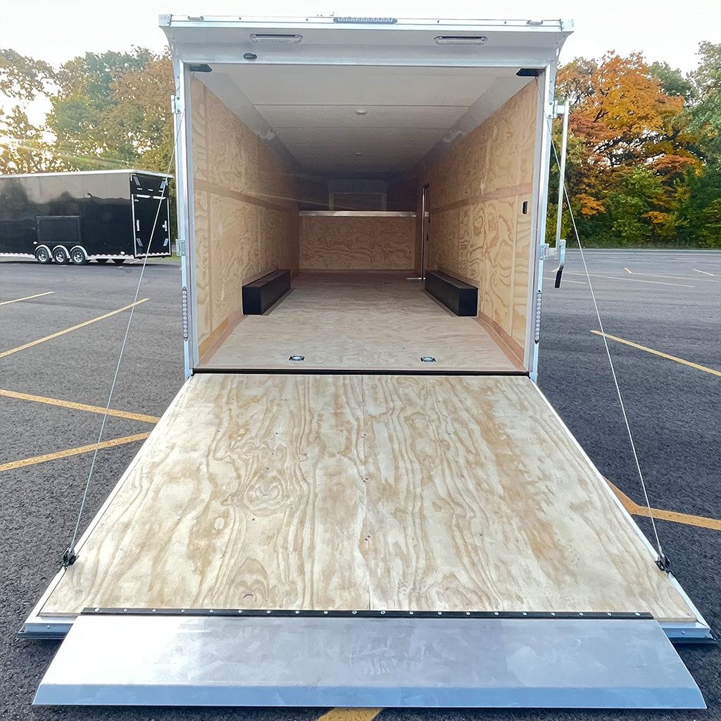 Commercial Gooseneck | United Trailers