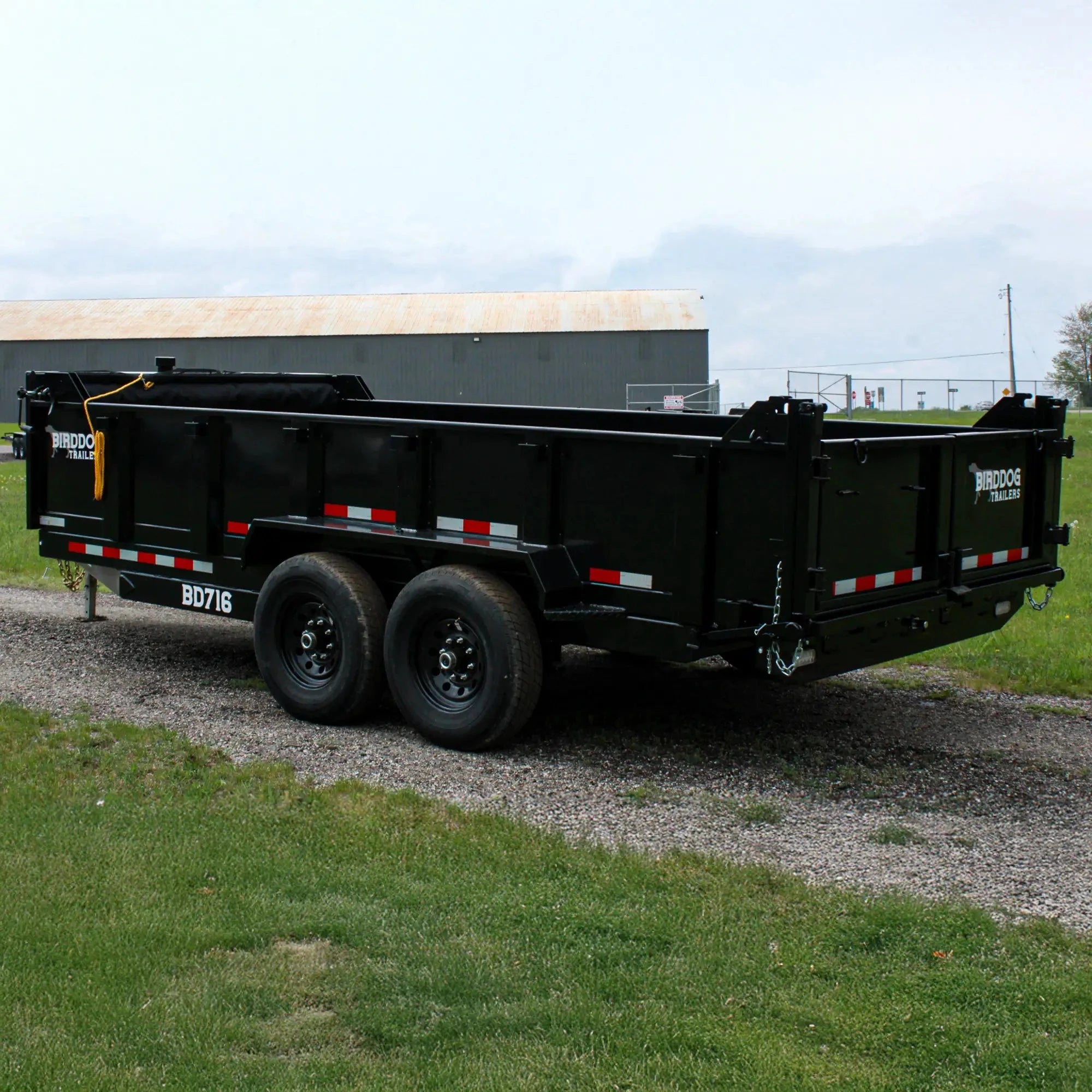 16' Birddog Dump Trailer Gloss Black | Watchdog