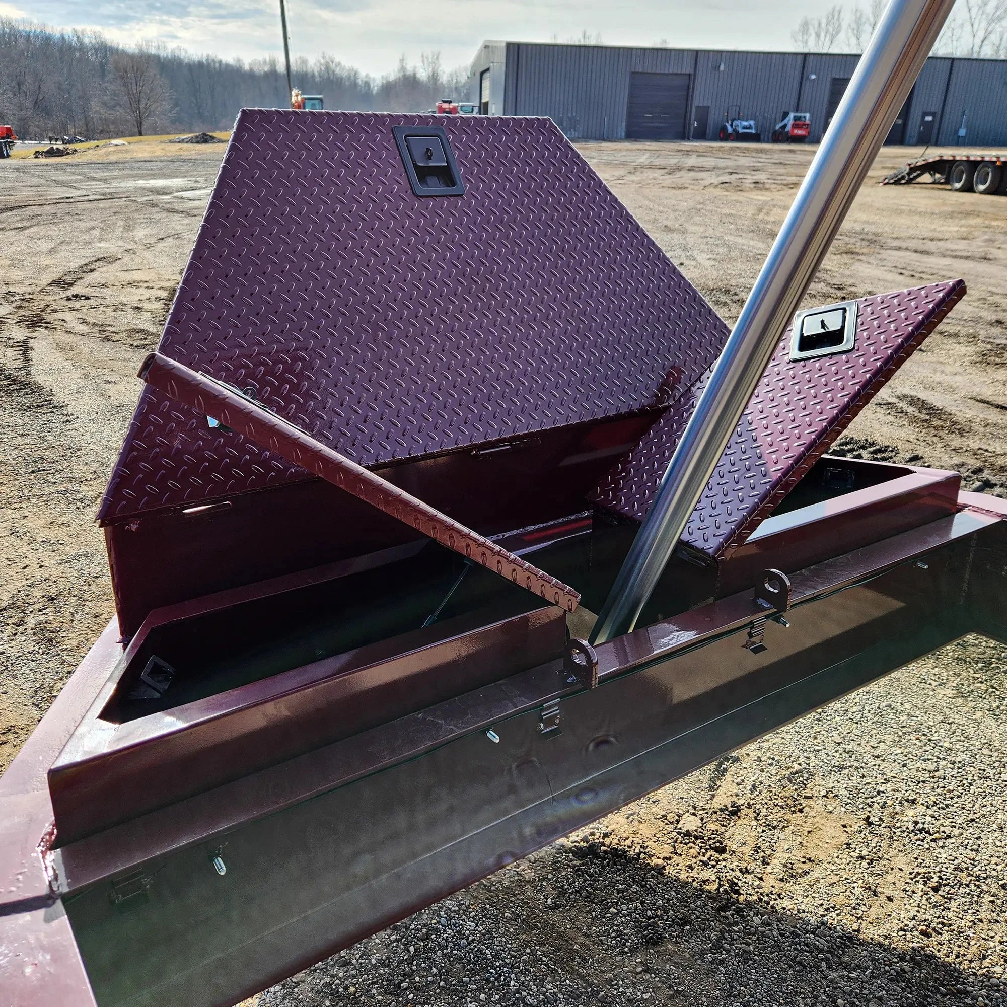 16' Pro-Line Dump Trailer Burgundy | Watchdog