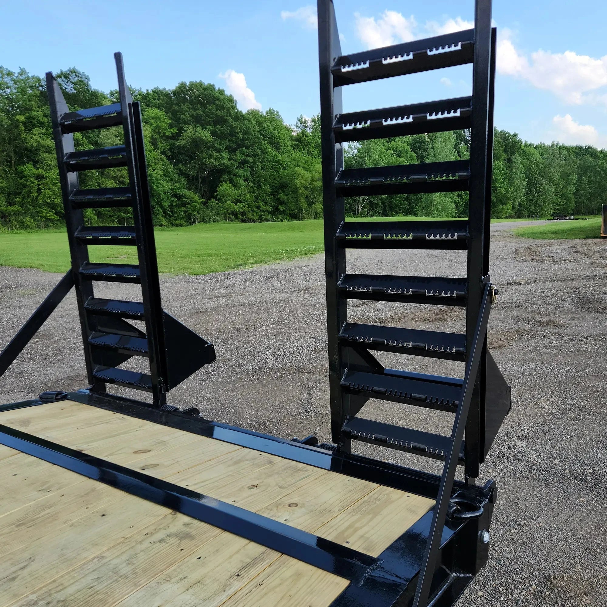 20' Black WDE Equipment Trailer | Watchdog