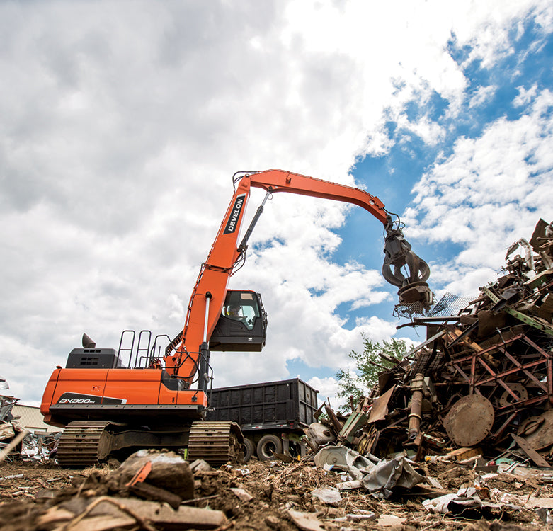 DX300MH-5 Material Handler | Doosan