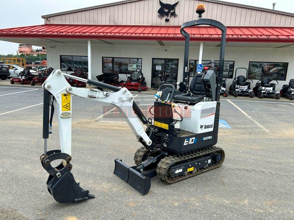 E10e | Bobcat - Stock Image 1