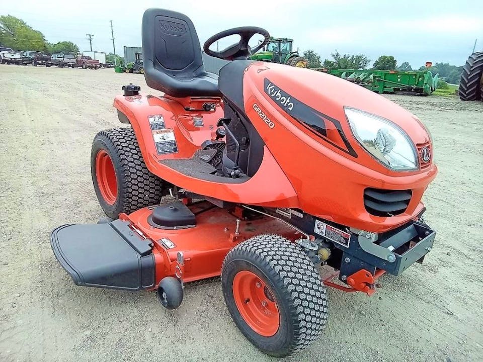 GR2120 | Kubota - Stock Image 7