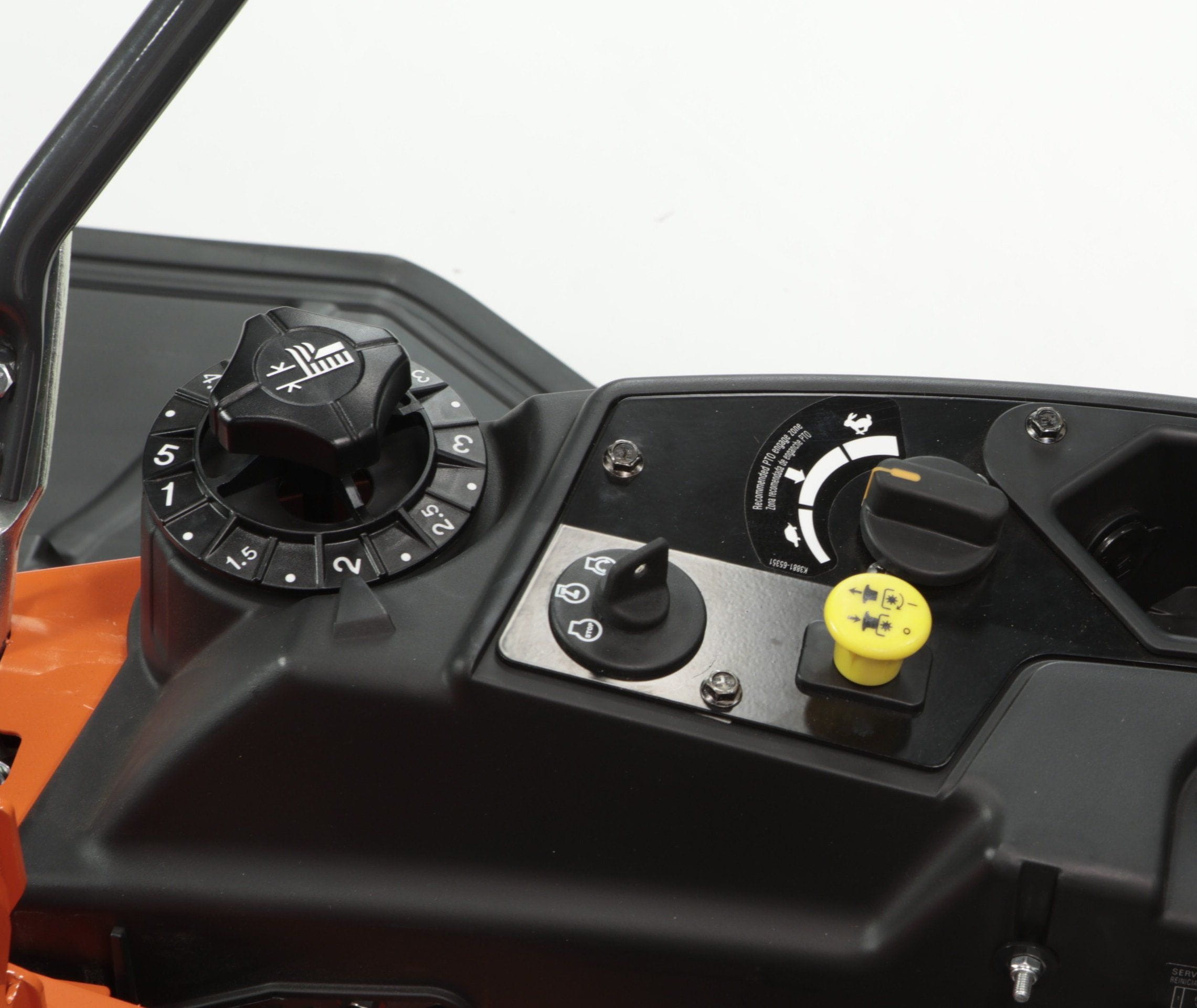 Z700 EFI Series | Kubota