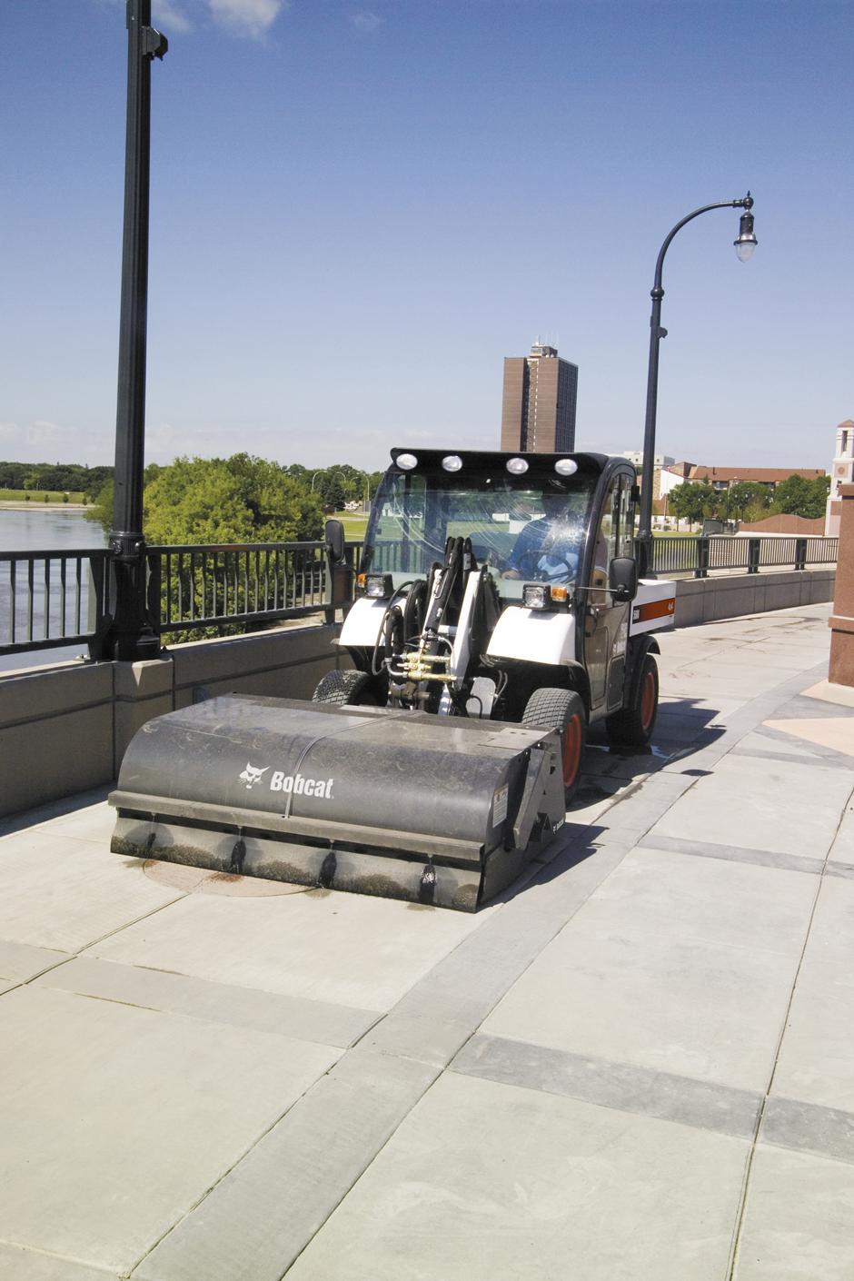 Pickup Sweeper | Bobcat