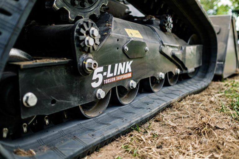 Bobcat T76 5 link torsion suspension undercarriage