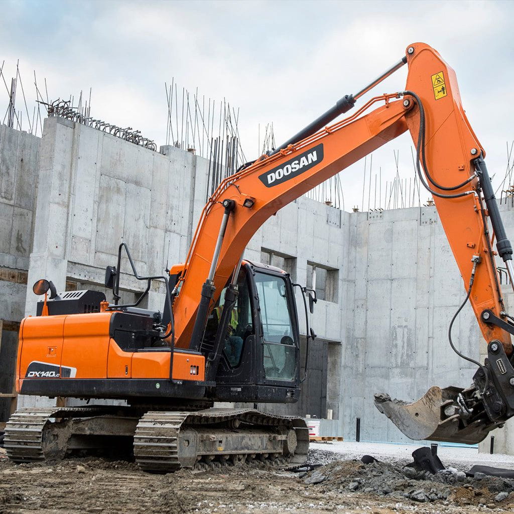 Develon DX140LCR-5 - Rental