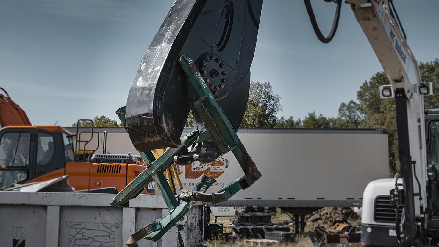 Excavator Metal Shear | CECO