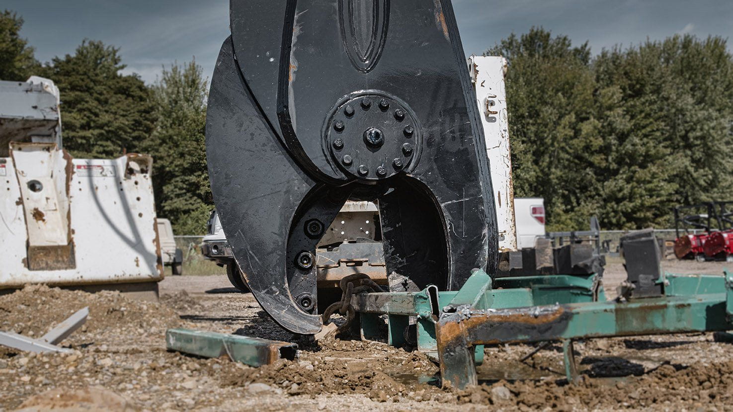 Excavator Metal Shear | CECO