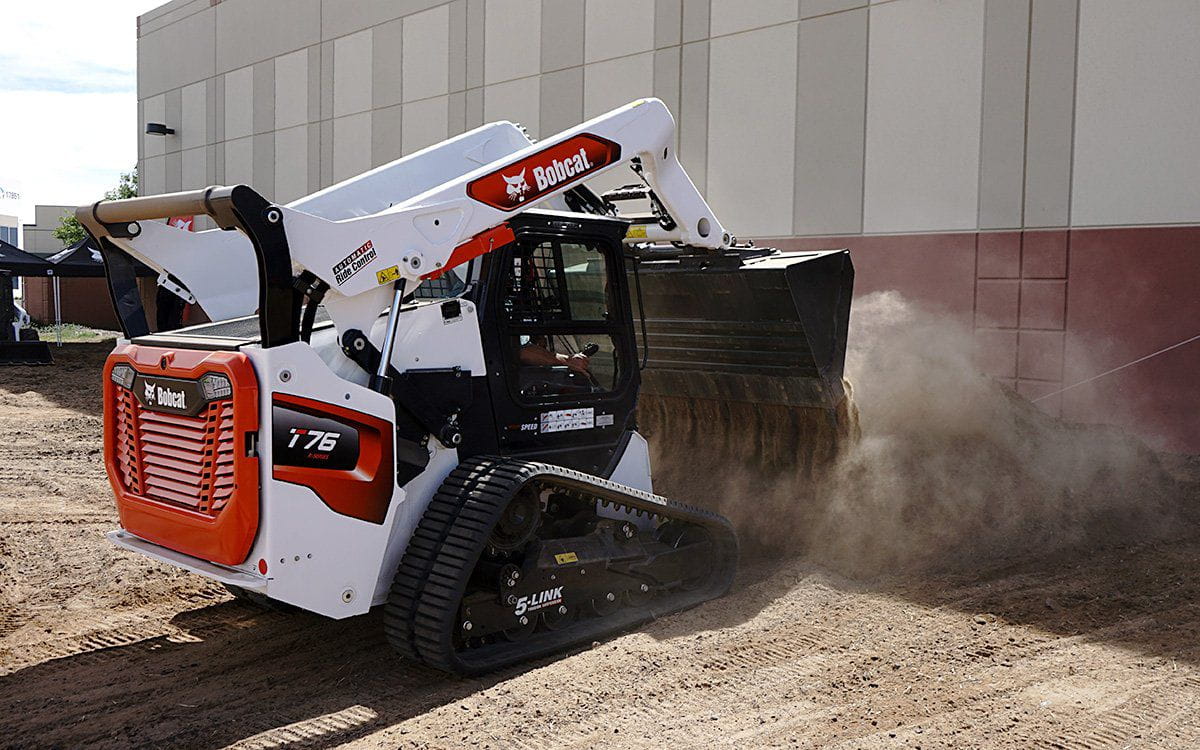 Bobcat T76 R Series Loader
