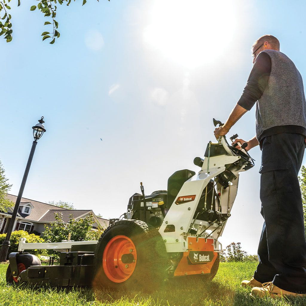 WB700 Mower | Bobcat