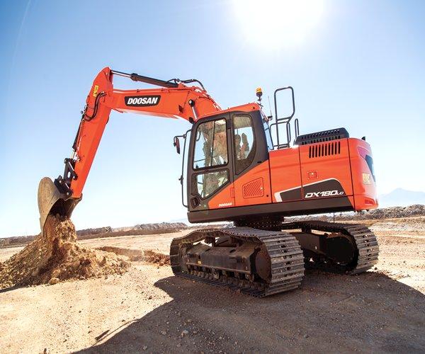 Develon DX180LC-5 - Rental