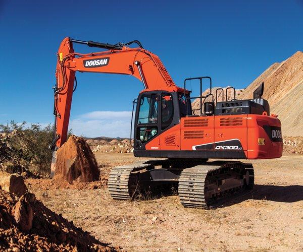 Develon DX300LC-5 - Rental