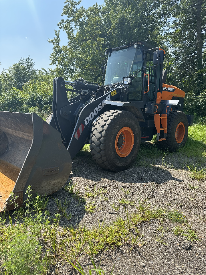 Used 2023 Doosan DL280-7 for sale in Byron Center, MI