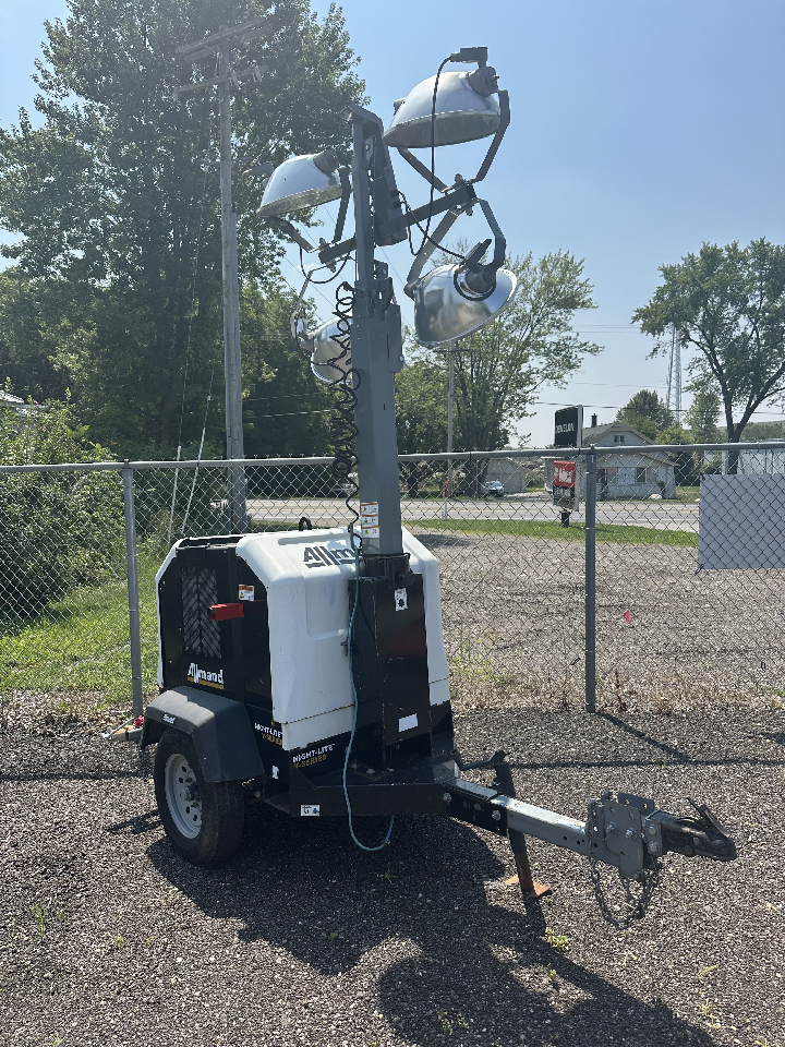 NIGHT-LITE LIGHT TOWER - 71872