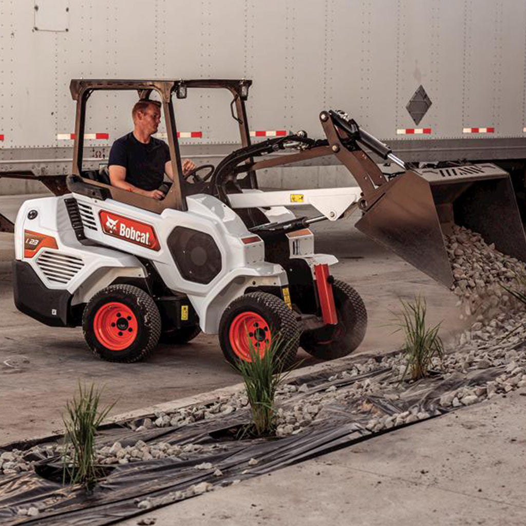 Small & Compact Wheel Loader Rental in Michigan | CarletonEquipment.com