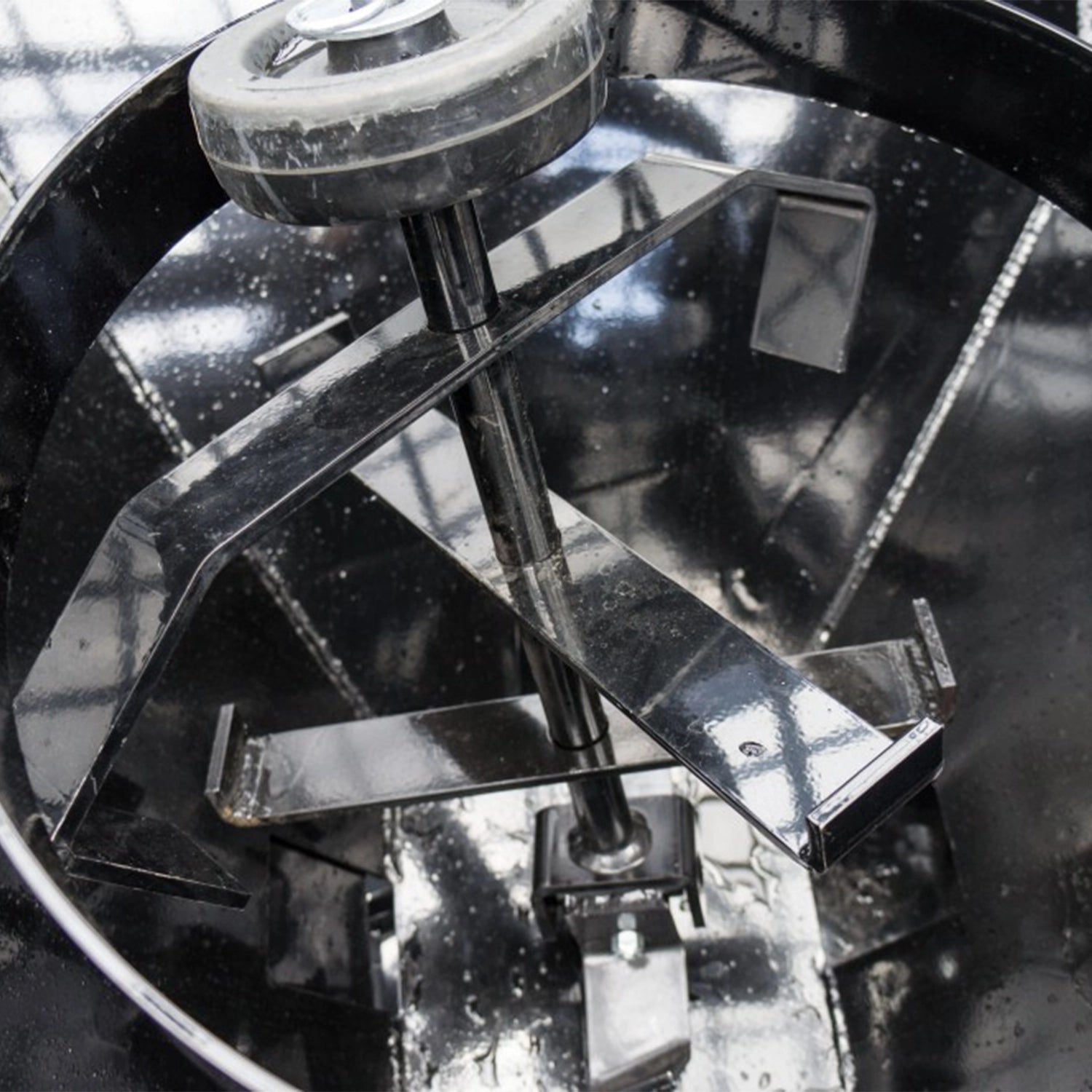 Material Spreader | Blue Diamond