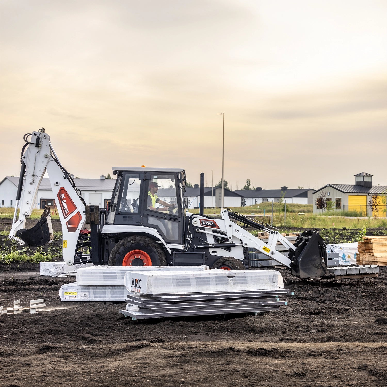 B760 | Bobcat
