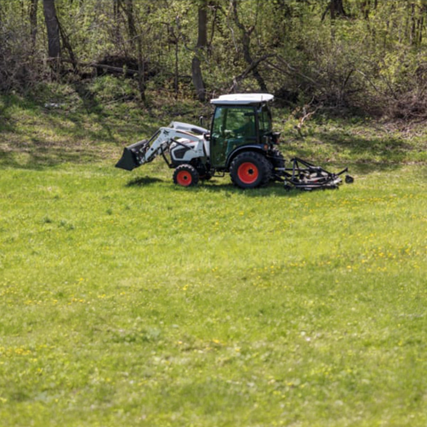 Finish Mower | Bobcat® - Compact Tractors