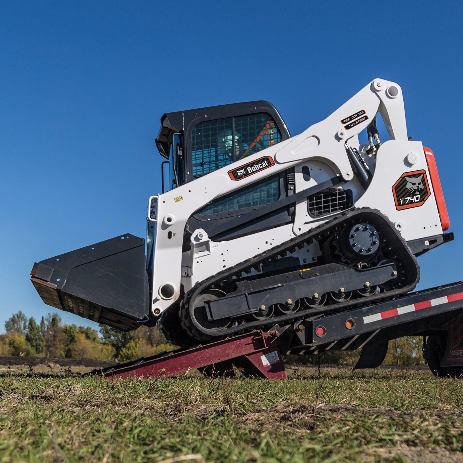 T740 | Bobcat
