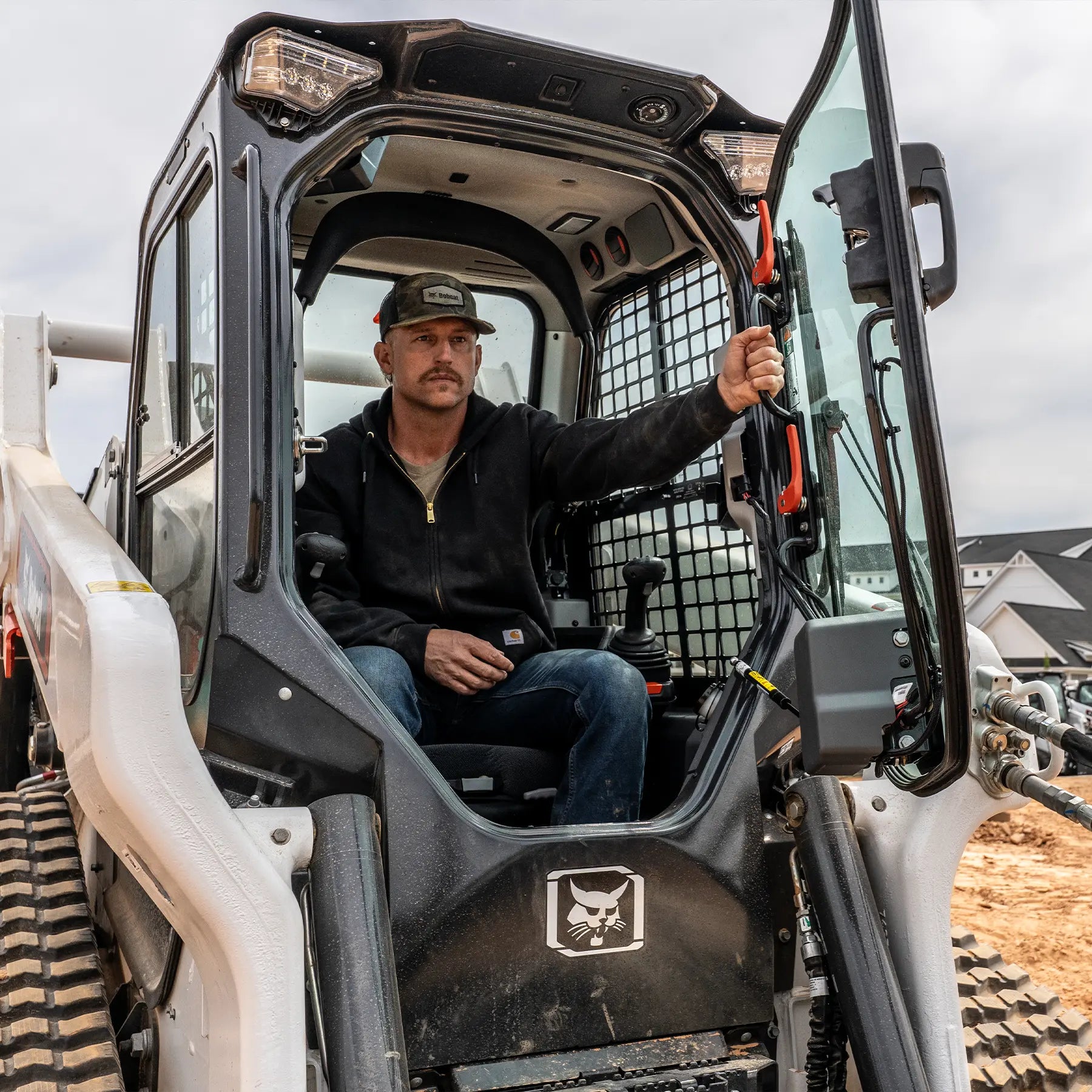T76-2 | Bobcat