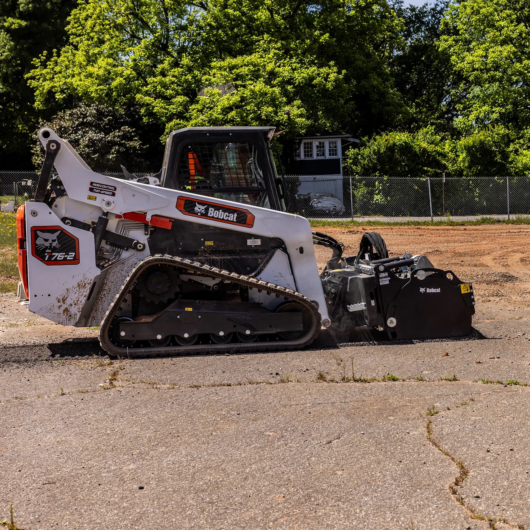 T76-2 | Bobcat