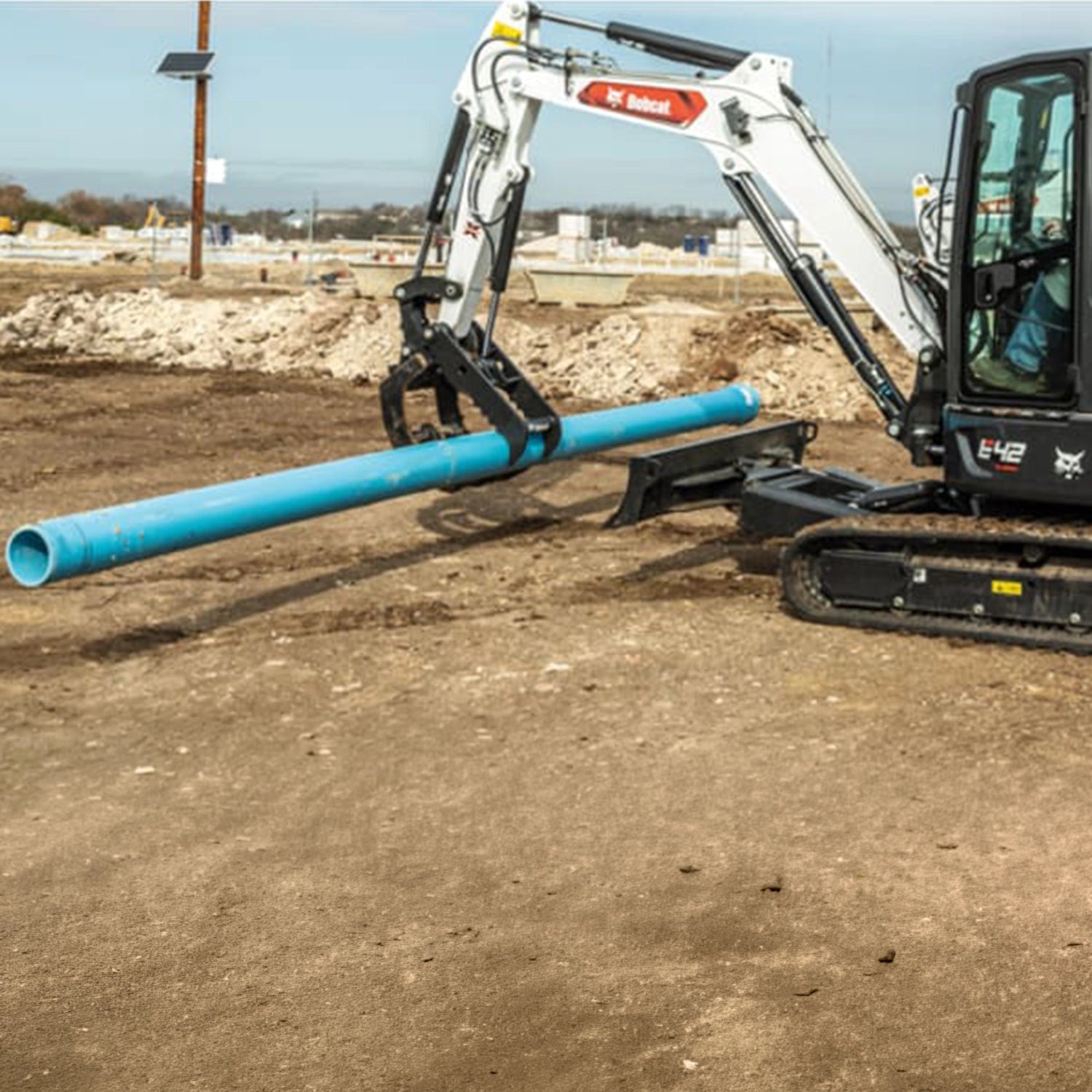 Three-Tine Grapple | Bobcat