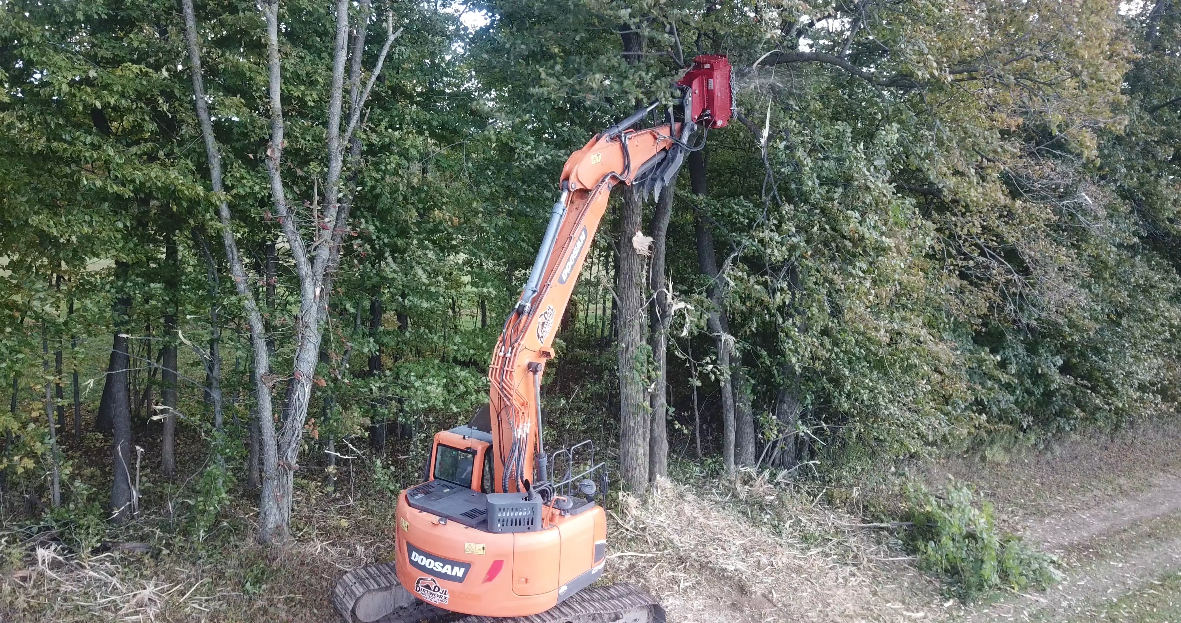 25 Ton Excavator Forestry Package - Rental