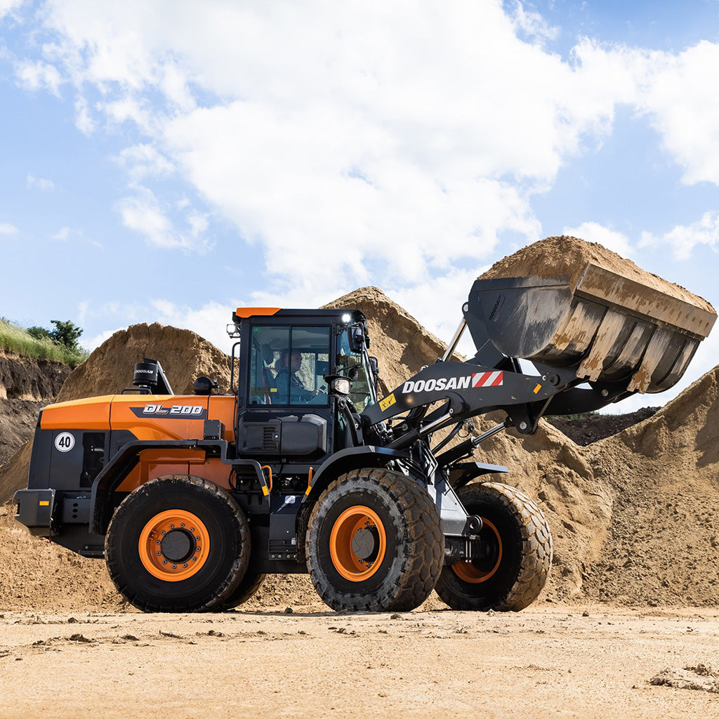 DL200-7 | 2.5 YD Wheel Loader | Develon