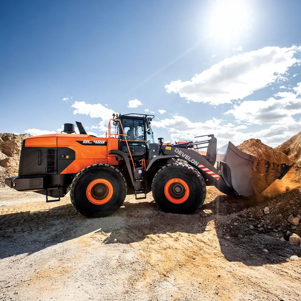 Develon DL480 Series - Rental