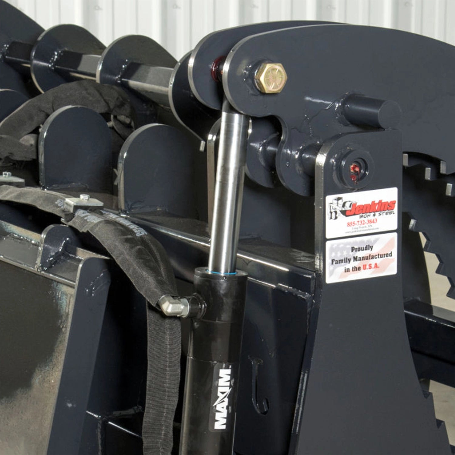 Brush Grapple | Jenkins Iron & Steel