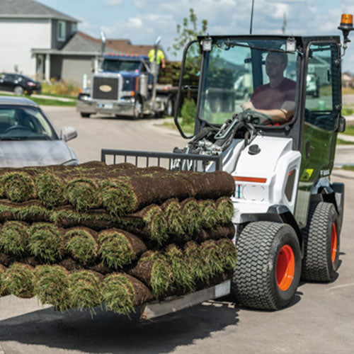 Bobcat L28 - Rental