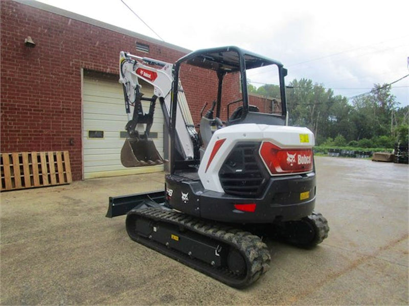 Bobcat E48 | Mini Excavator | CarletonEquipment.com