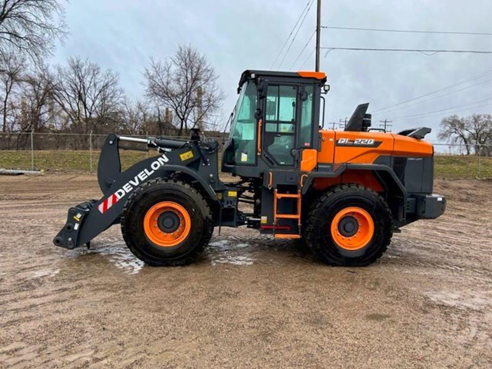 DL220-7 | Develon - Stock Image 2